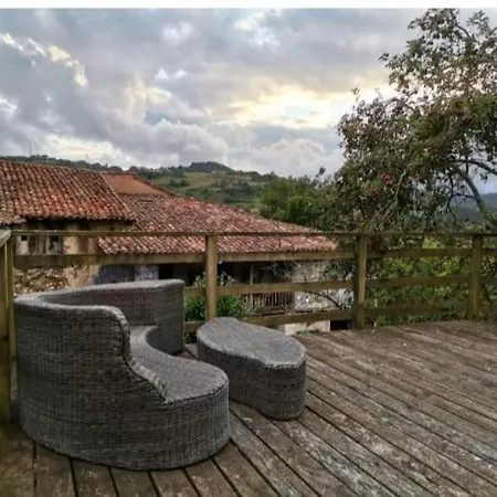 La Casina Roja 701a - Cabranes * Santolaya de Cabranes